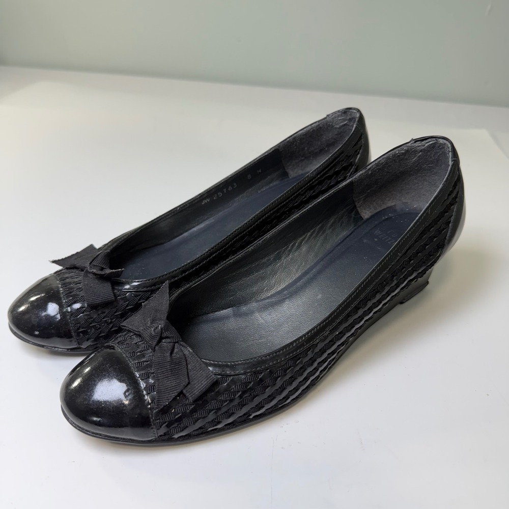 Stuart Weitzman Black Patent‎ Woven Bow Wedge Pumps JW 25763 Size 8 M - Picture 1 of 7